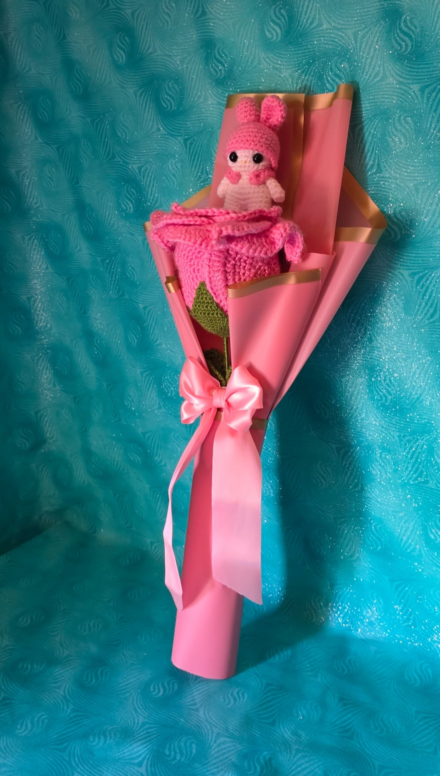Pink Bunny Keychain/Single Rose Bouquet
